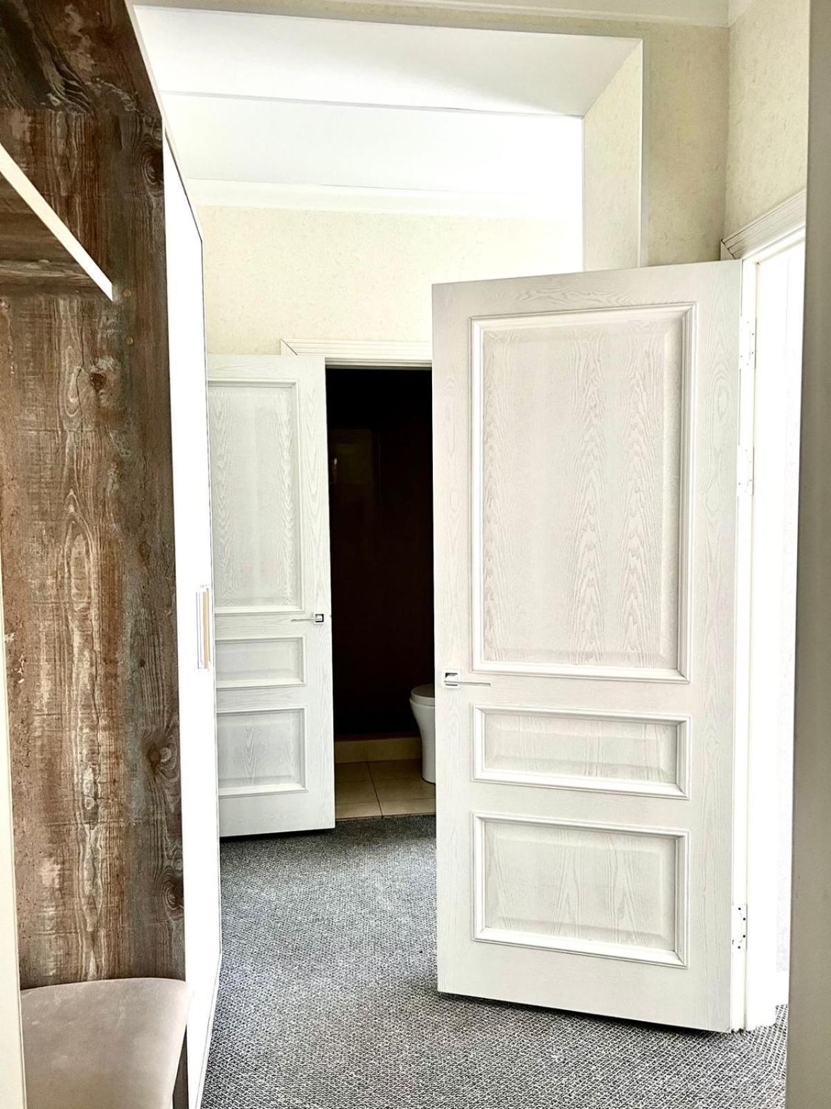 Hotel Fn Sjymkent Exteriör bild